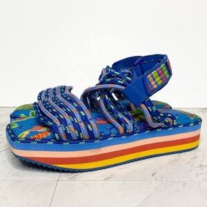 Farm Rio Macaw Blue Rainforest Tube Strap Sandal 9